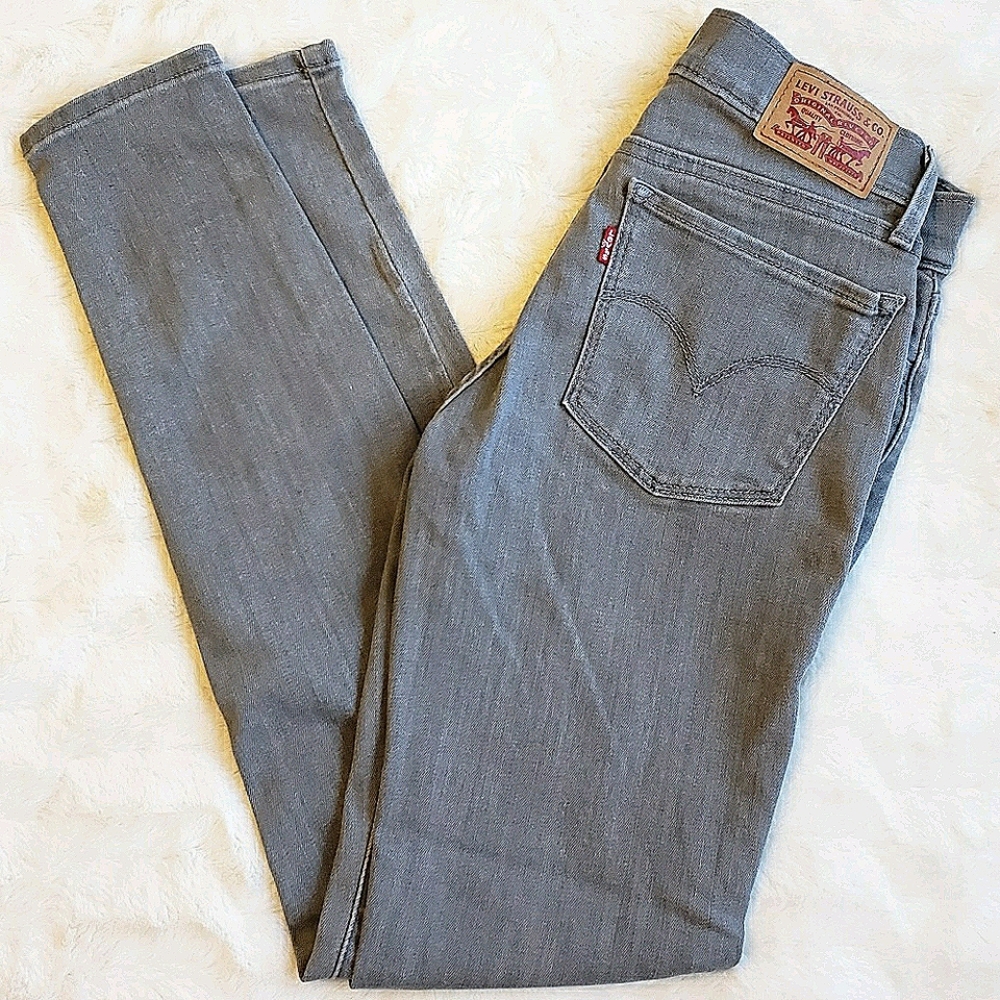 Levi's Super Skinny Gray Jeans